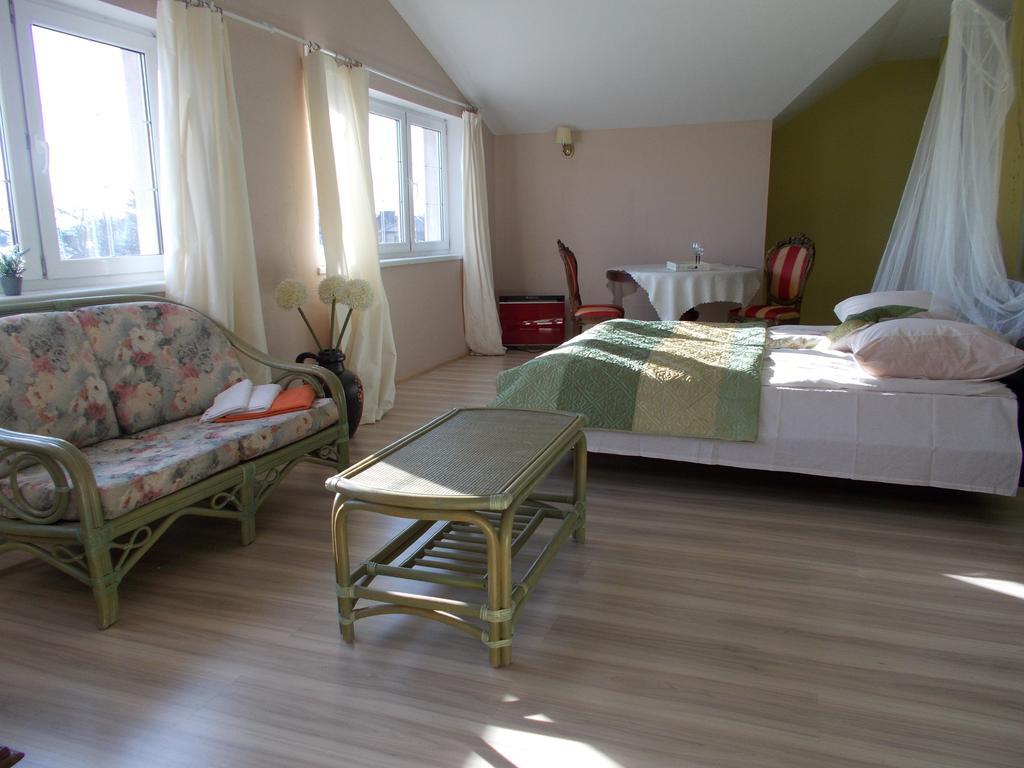 Bolimowianka Bed & Breakfast Rom bilde